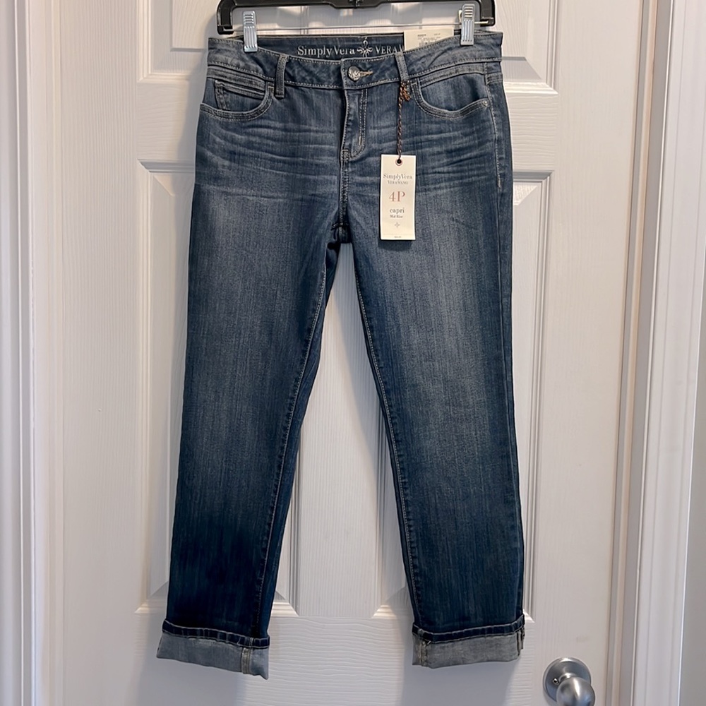 Simply Vera Denim Capris size 4P